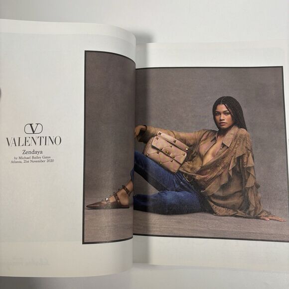 C CALIFORNIA STYLE MAGAZINE 2021 Paris Jackson Print Ad Versace Kendal Jenner - Picture 9 of 13